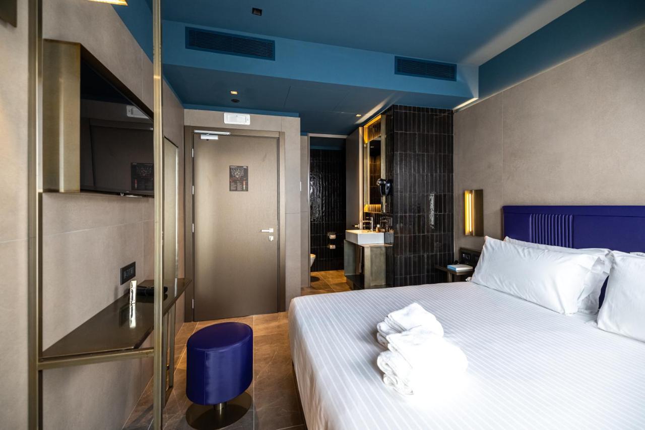 HD8 Hotel Milano Esterno foto